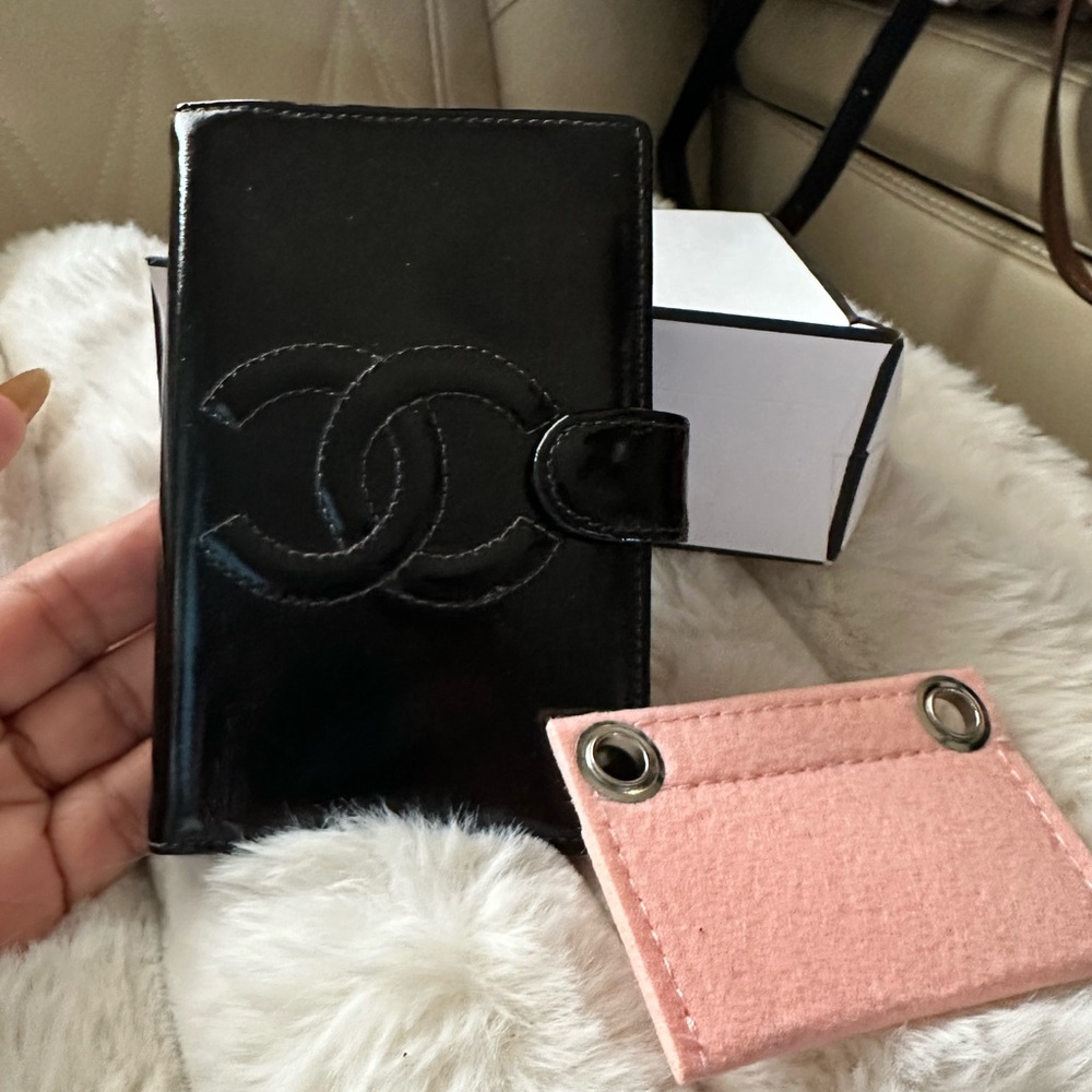 Chanel Small Agenda wallet ♥️